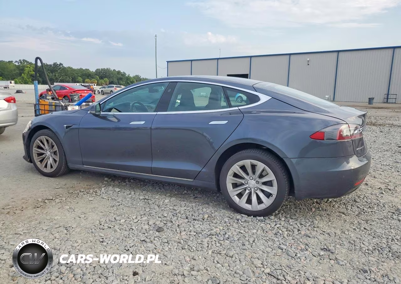 2017 Tesla Model S VIN:5YJSA1E26HF232444 - 2