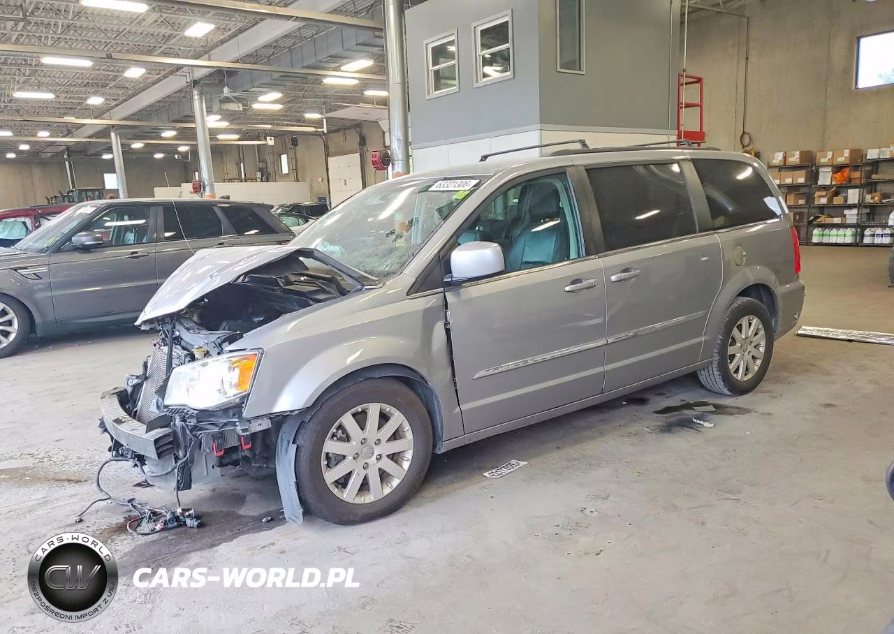2016 Chrysler Town & Country Touring VIN:2C4RC1BG2GR298730 - 1