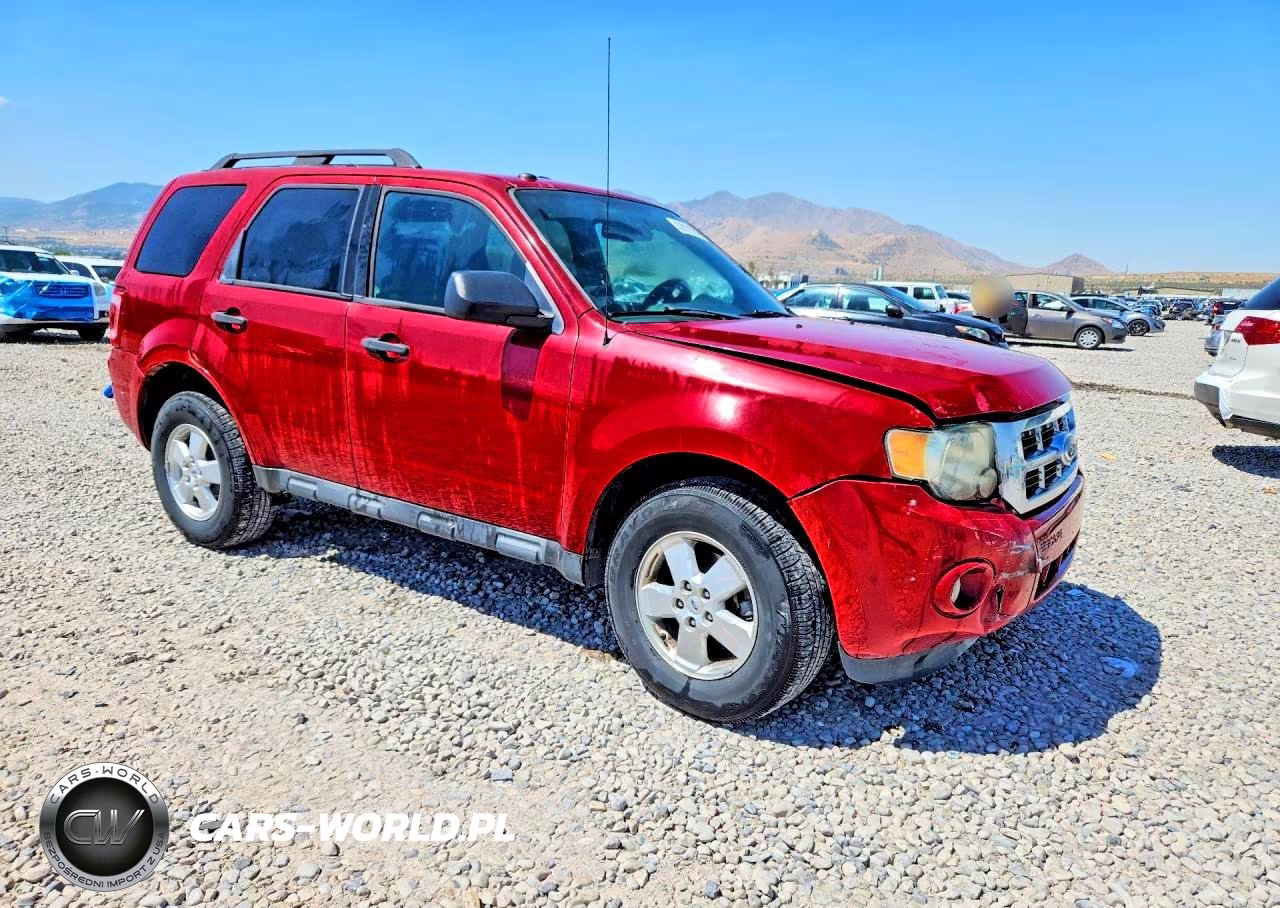 2011 Ford Escape Xlt VIN:1FMCU9D75BKB66532 - 4