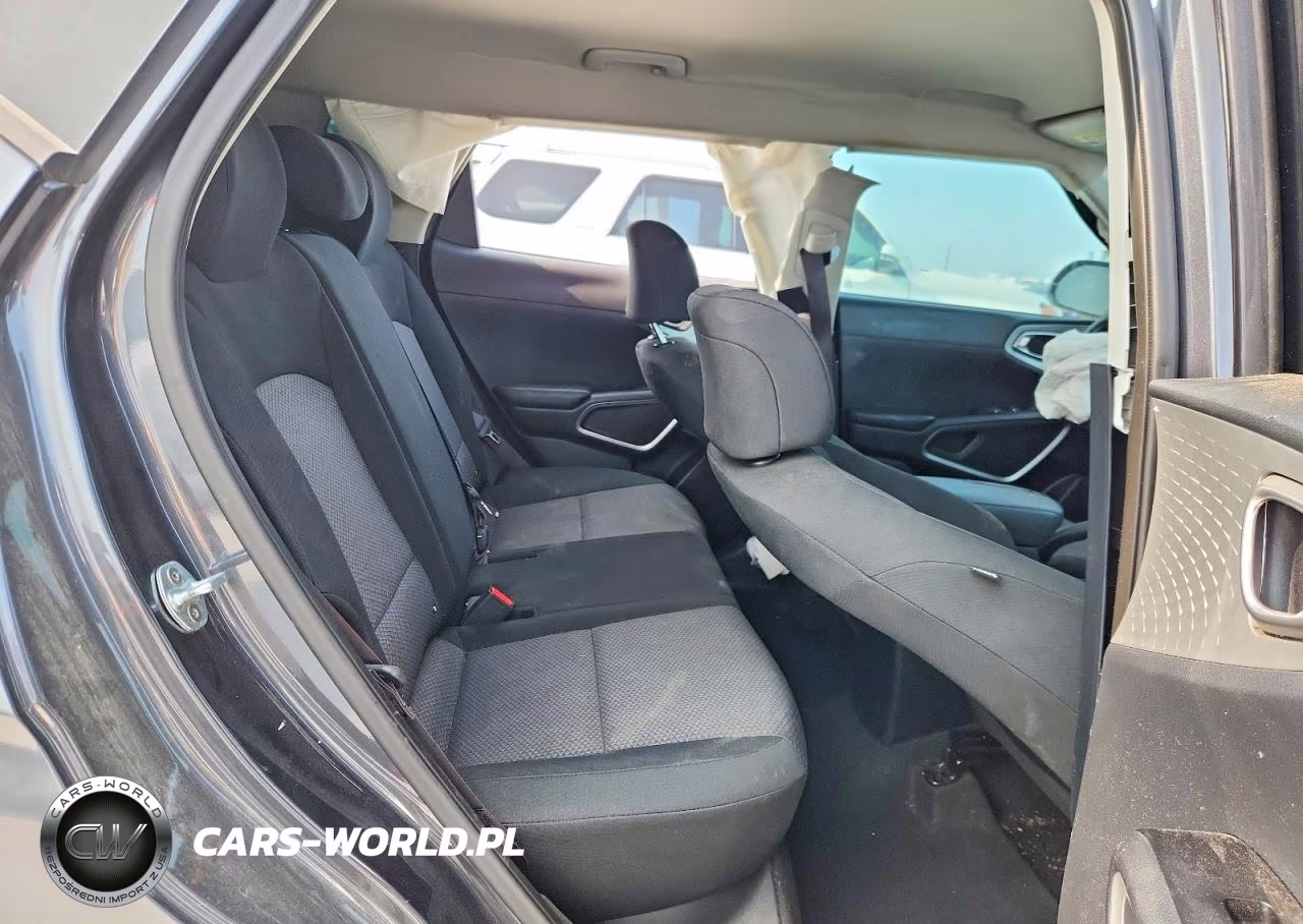 2020 Kia Soul Lx VIN:KNDJ23AU6L7729715 - 11