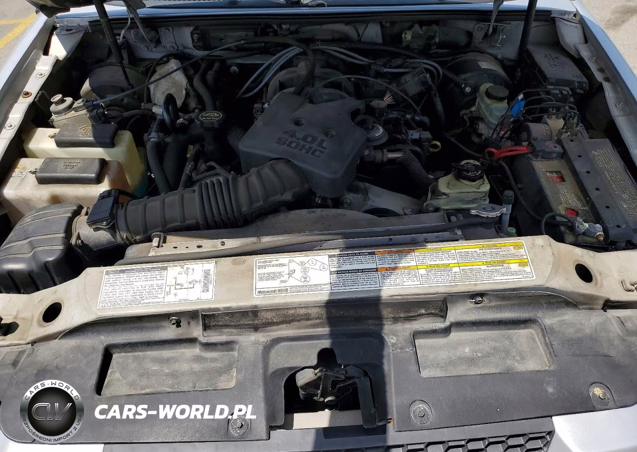2002 Ford Explorer Sport VIN:1FMYU60E62UC15900 - 12