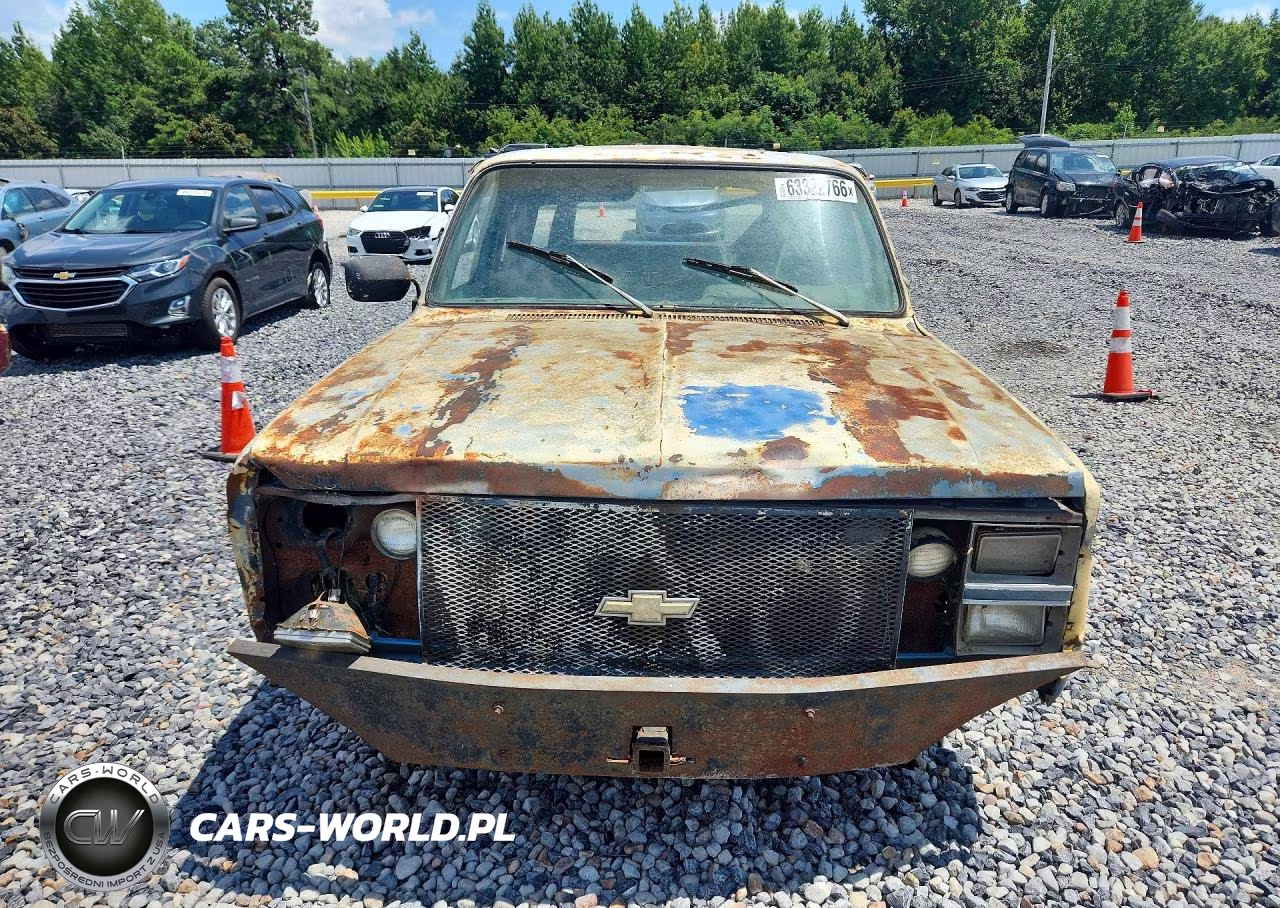 1983 Chevrolet Suburban K2 VIN:1G8GK26M6DF122955 - 5