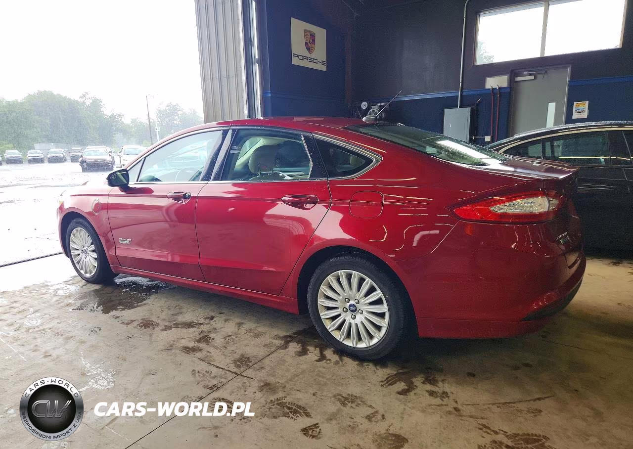 2014 Ford Fusion Se Phev VIN:3FA6P0PU6ER216320 - 2