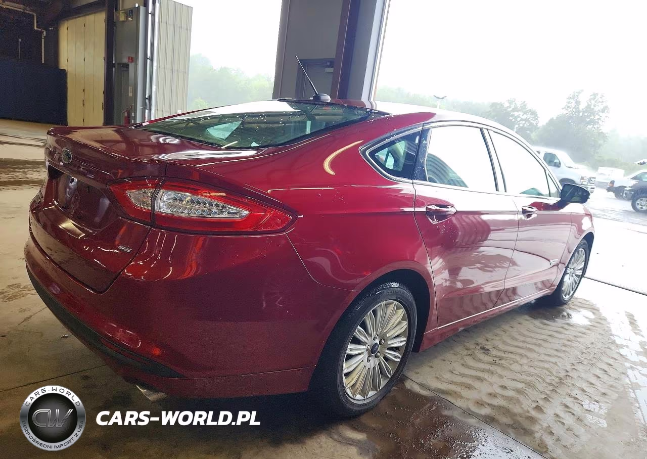 2014 Ford Fusion Se Phev VIN:3FA6P0PU6ER216320 - 3