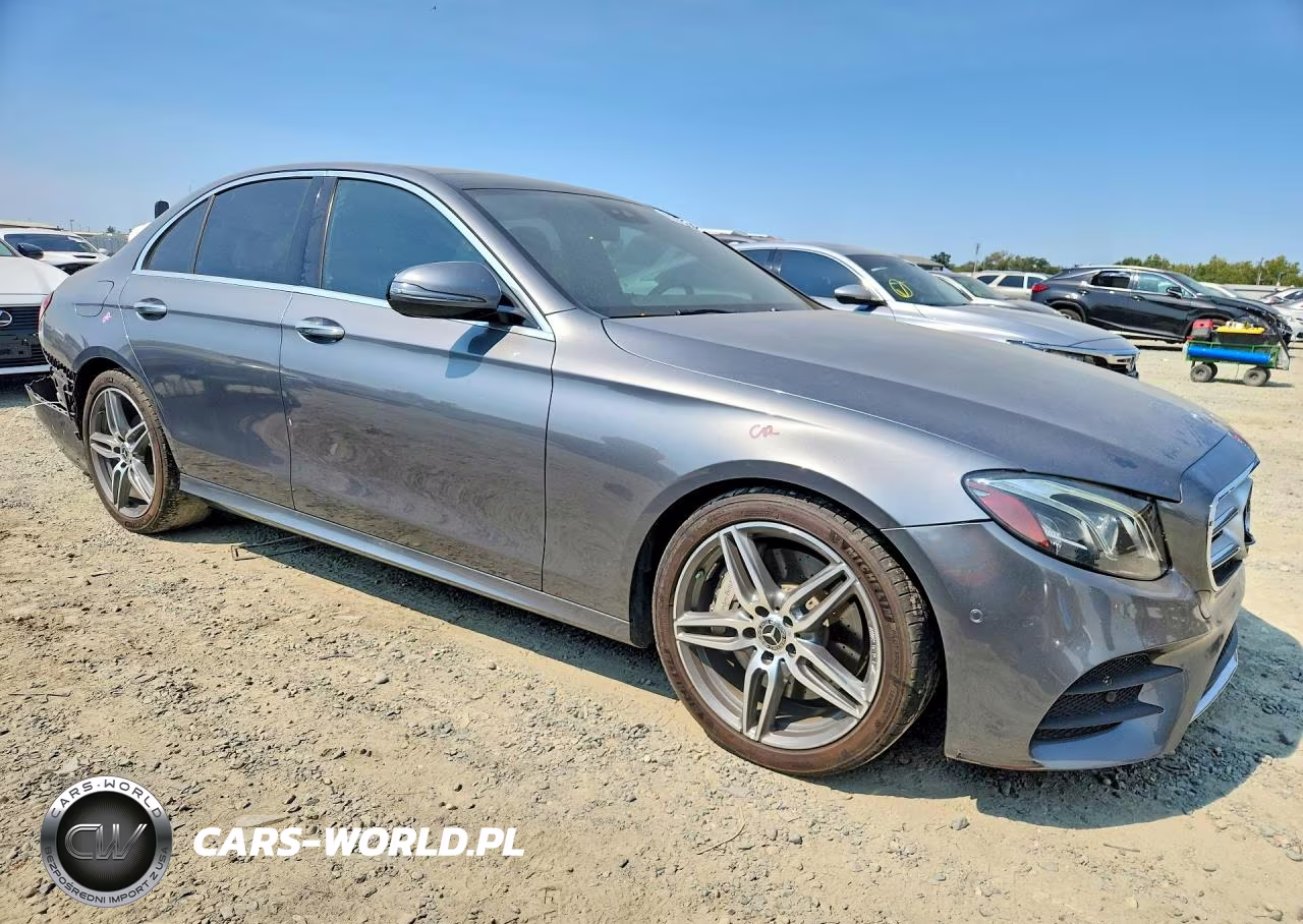 2018 Mercedes-Benz E 300 VIN:WDDZF4JB7JA458990 - 4