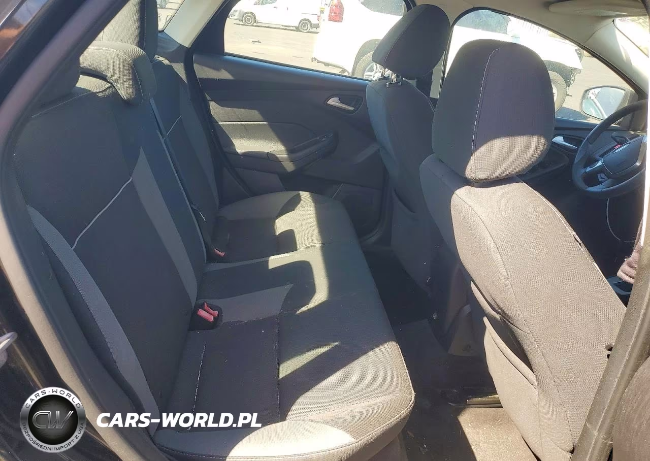 2013 Ford Focus Se VIN:1FADP3F2XDL340693 - 10
