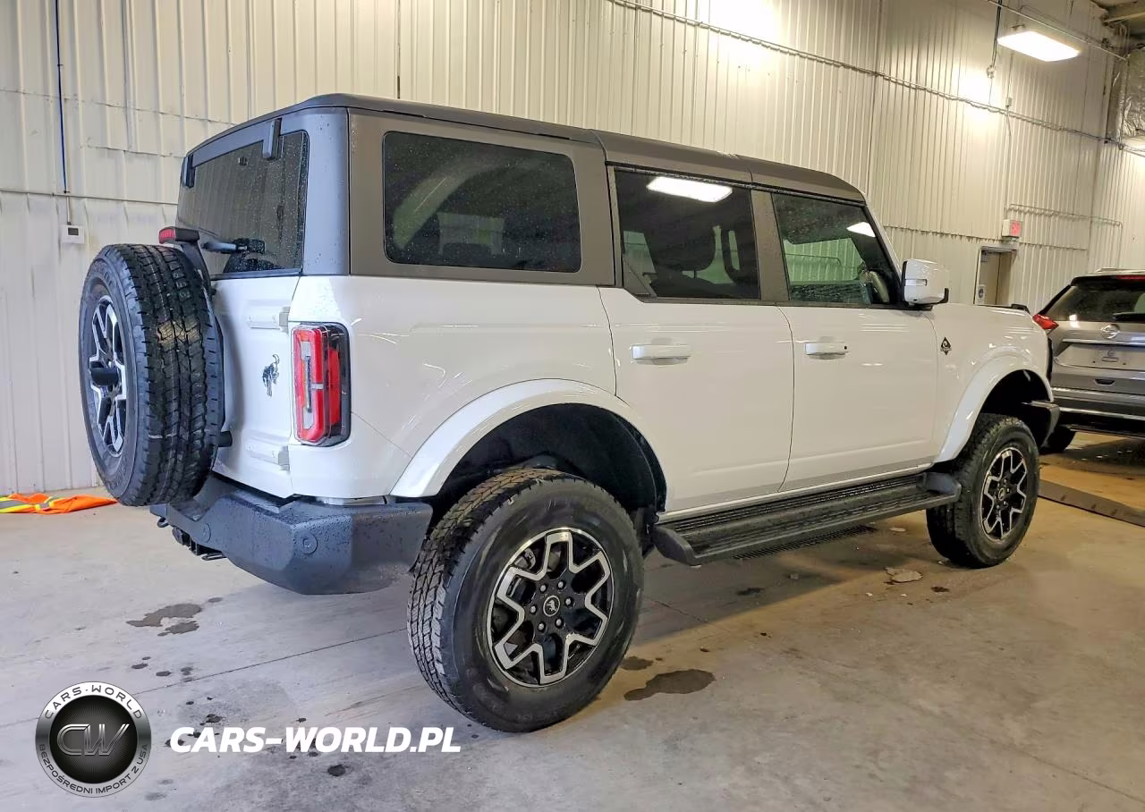 2025 Ford Bronco Outer Banks VIN:1FMEE8BP7SLB16616 - 3