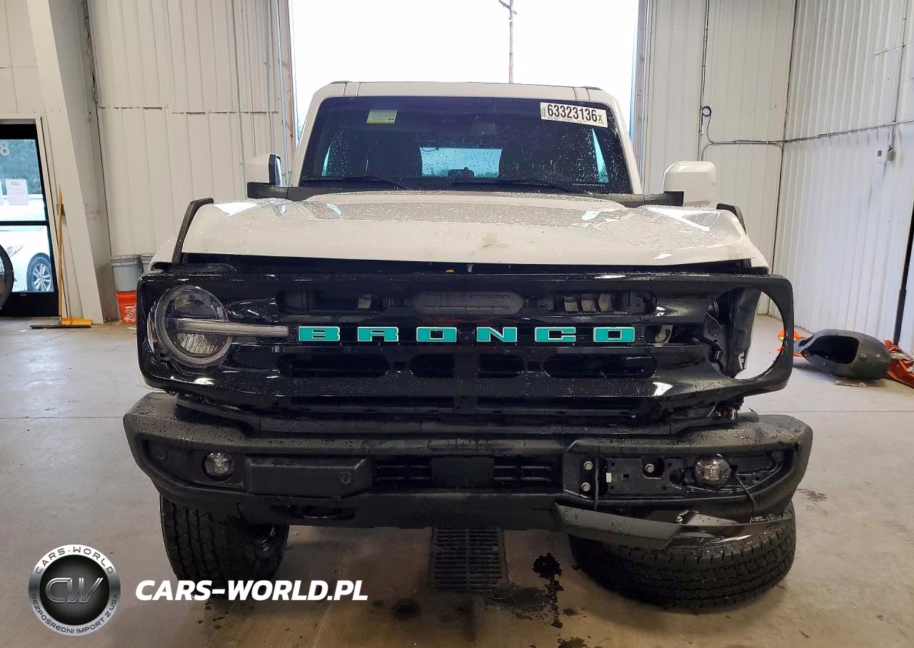 2025 Ford Bronco Outer Banks VIN:1FMEE8BP7SLB16616 - 5