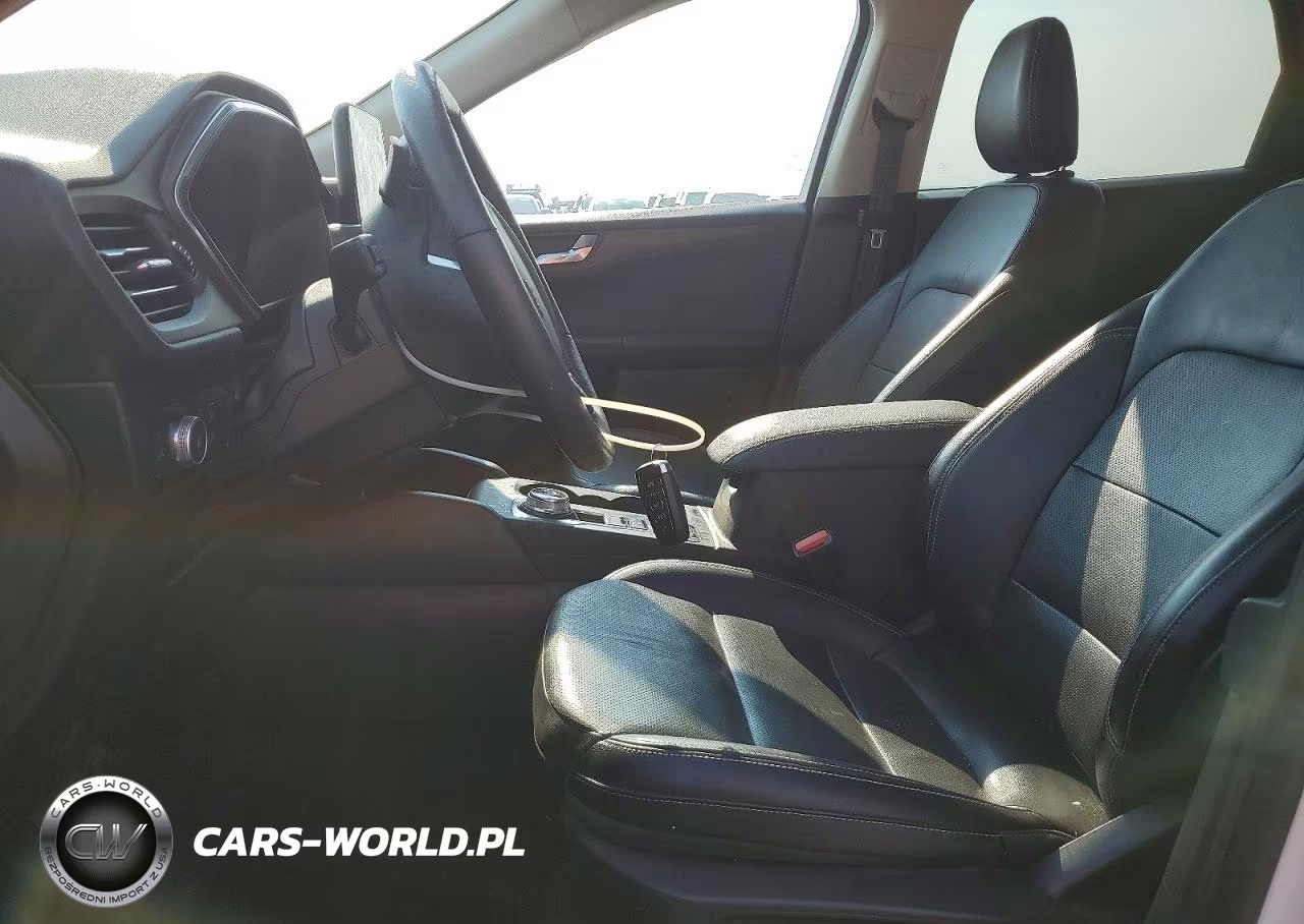 2020 Ford Escape Titanium VIN:1FMCU9J90LUB92273 - 7