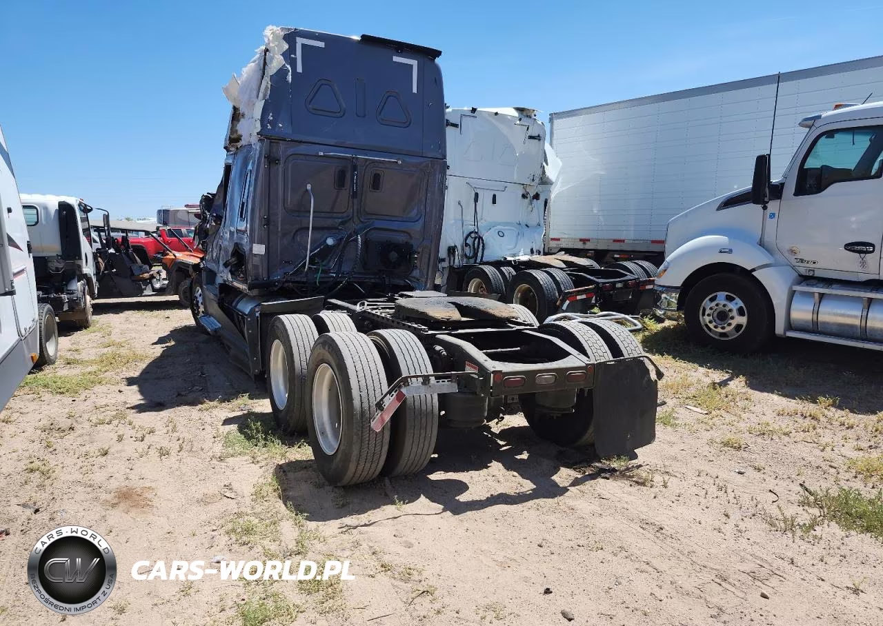 2021 Freightliner Cascadia 126 Semi Truck VIN:3AKJHHDR4MSMY5619 - 3