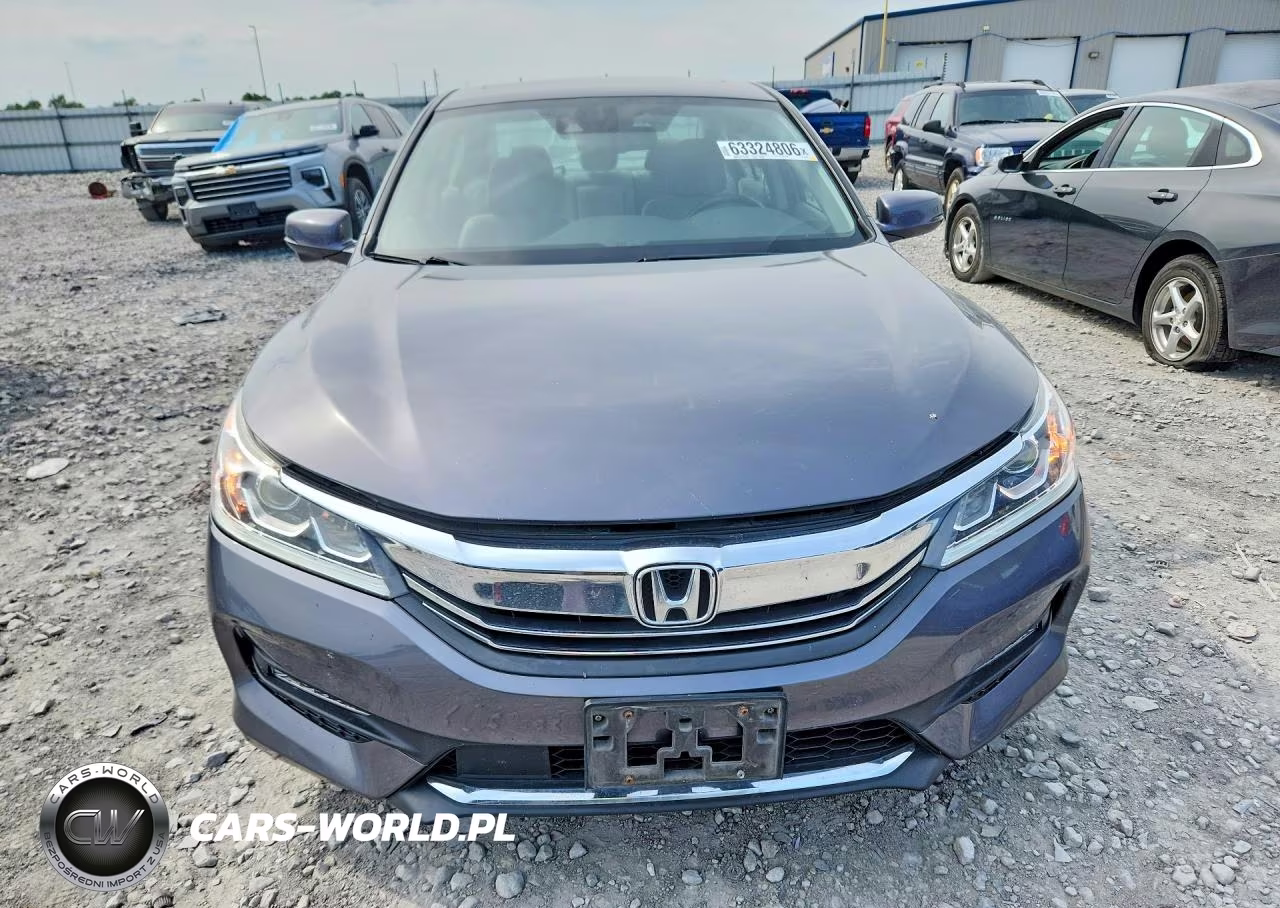 2017 Honda Accord Exl VIN:1HGCR3F04HA010341 - 5