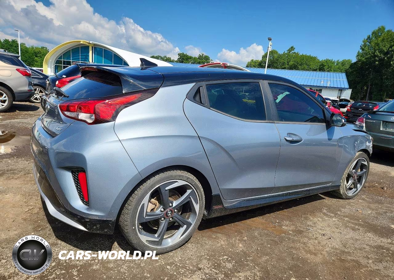 2020 Hyundai Veloster Turbo Ultimate VIN:KMHTH6AB4LU024495 - 3