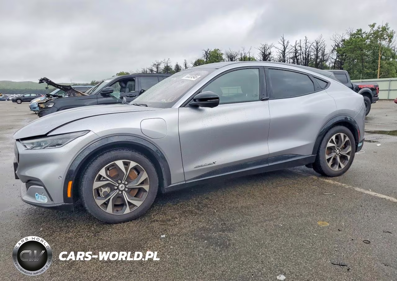 2021 Ford Mustang Mach-E Premium