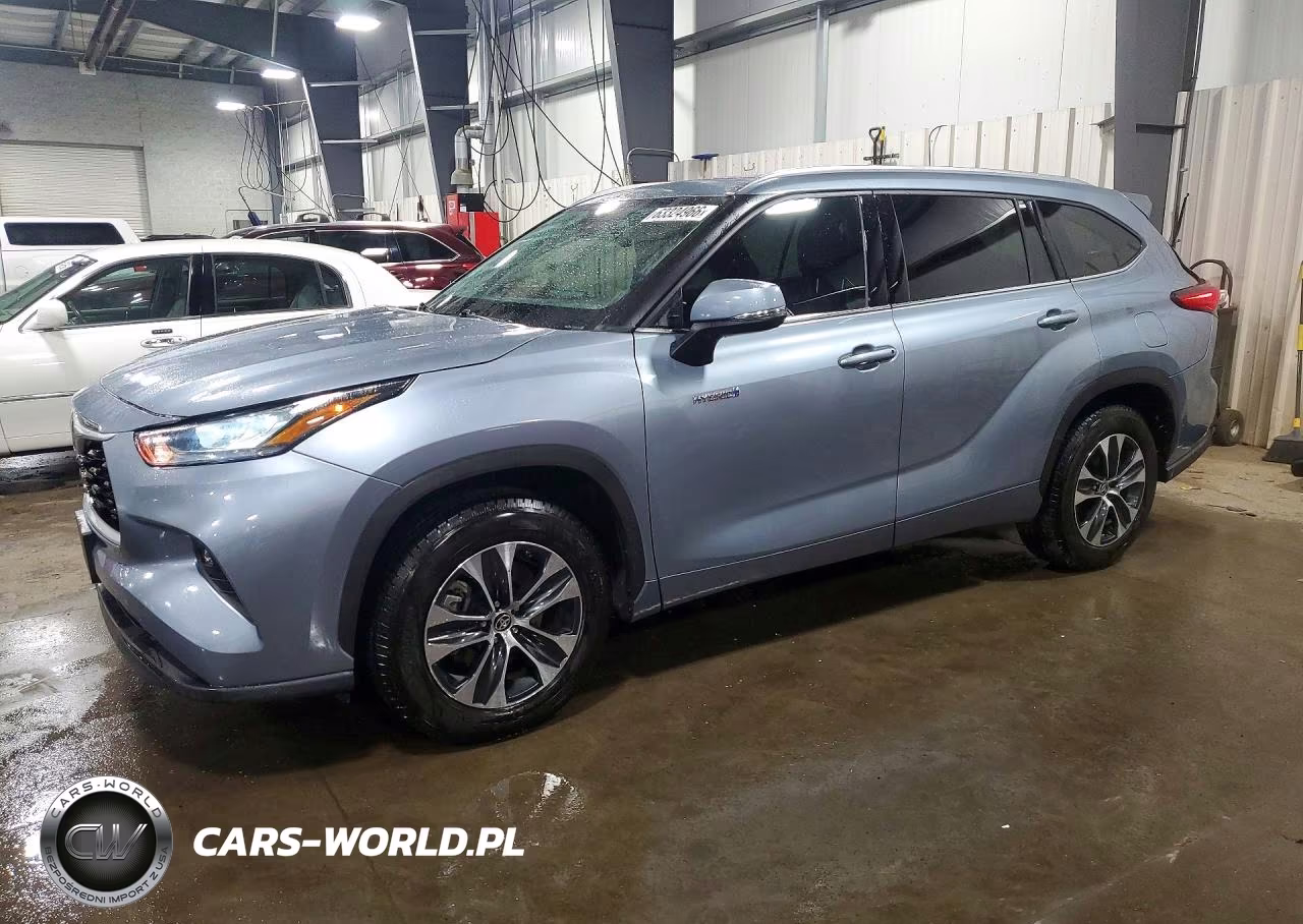 2020 Toyota Highlander Hybrid Xle