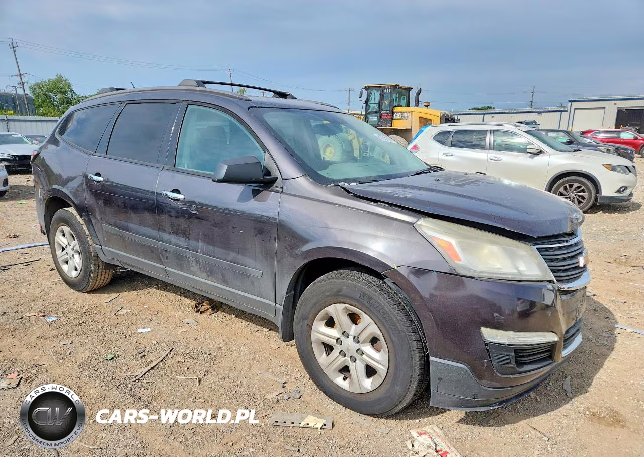 2013 Chevrolet Traverse Ls VIN:1GNKRFKD3DJ255721 - 4