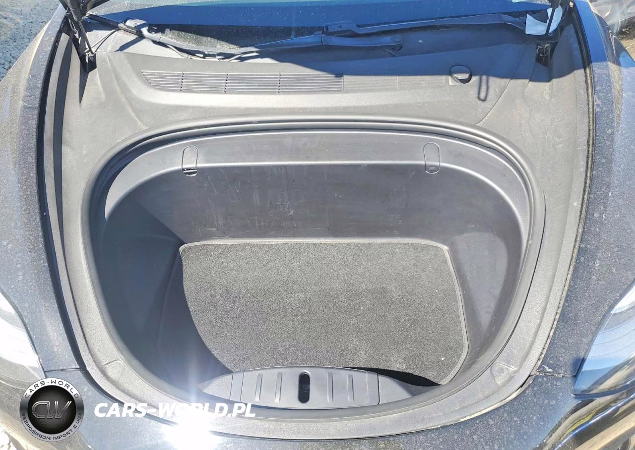 2019 Tesla Model 3 VIN:5YJ3E1EB4KF384884 - 11