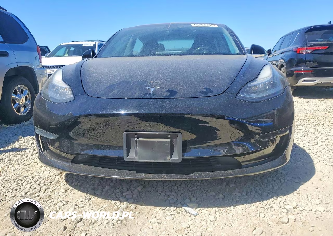 2019 Tesla Model 3 VIN:5YJ3E1EB4KF384884 - 5
