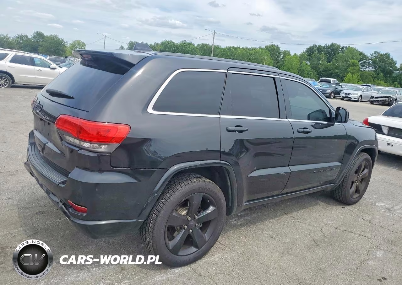 2014 Jeep Grand Cherokee Laredo VIN:1C4RJFAG4EC506097 - 3
