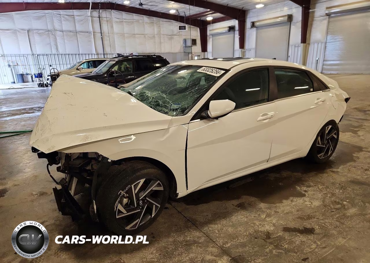 2025 Hyundai Elantra Sel – zdjęcie 1 z 12