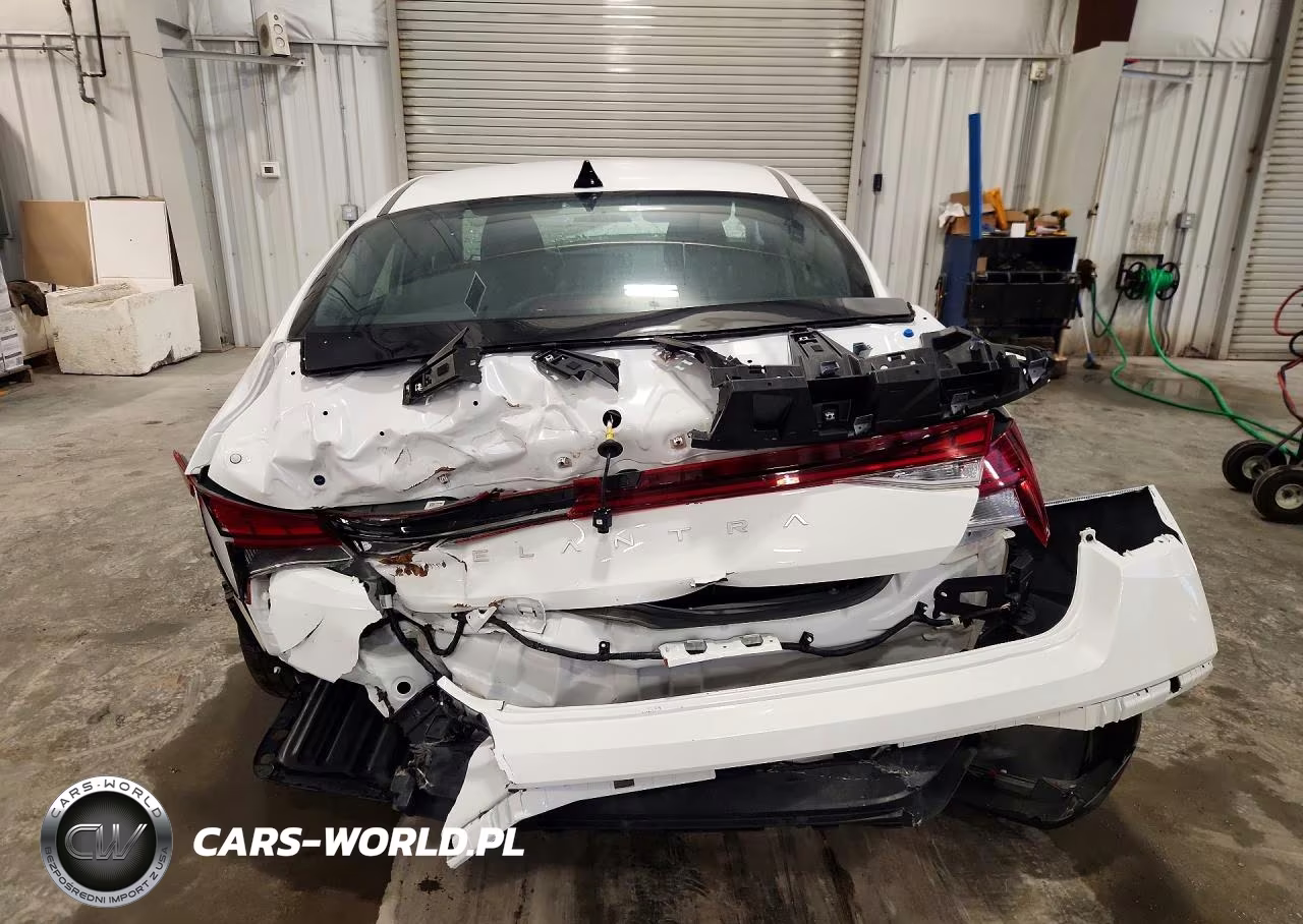 2025 Hyundai Elantra Sel VIN:KMHLS4DG7SU988021 - 6