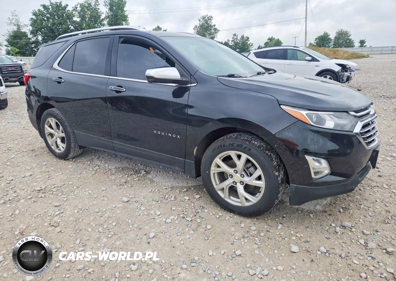 2018 Chevrolet Equinox Premier VIN:3GNAXXEUXJL389097 - 4