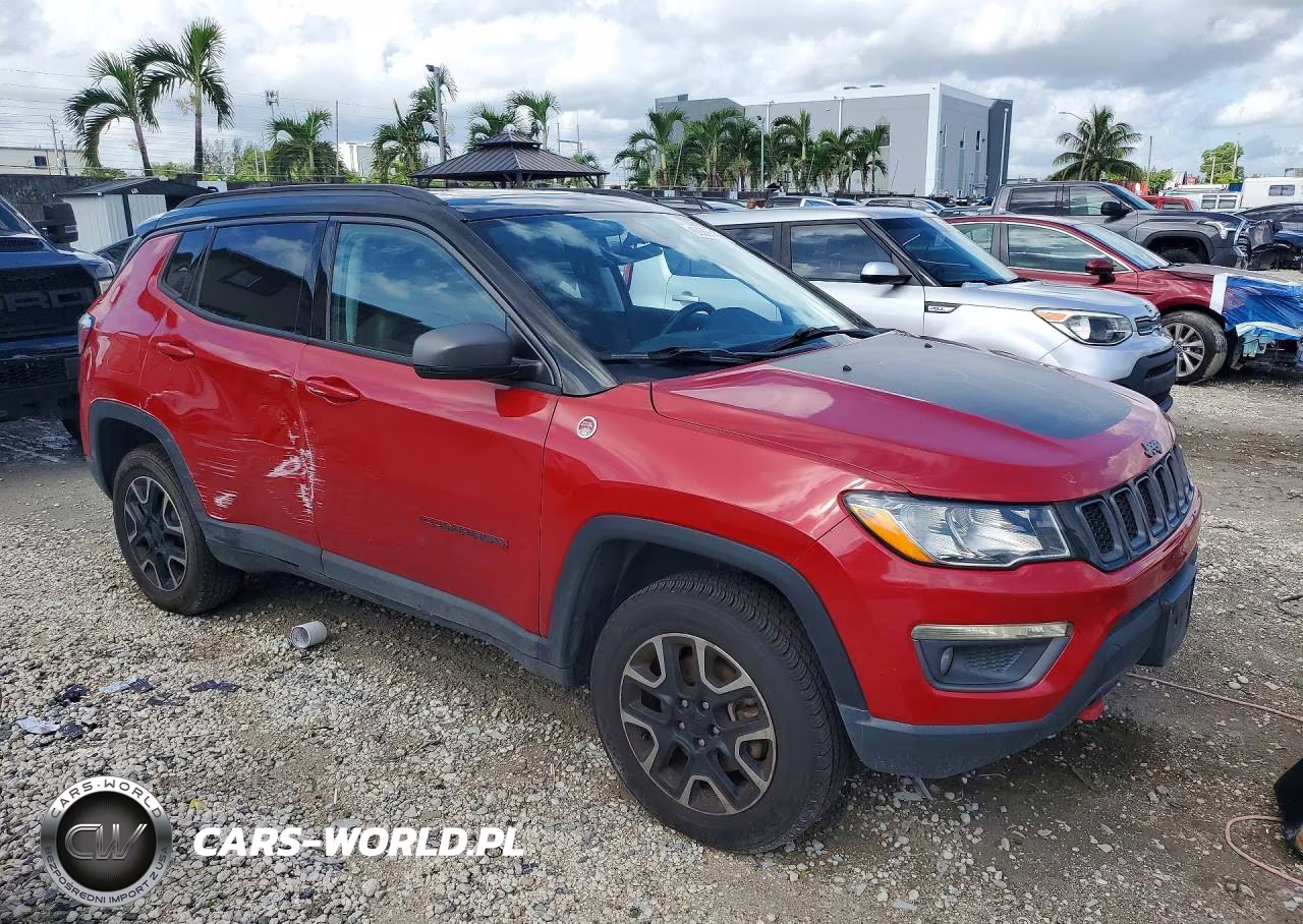 2018 Jeep Compass Trailhawk VIN:3C4NJDDB5JT501489 - 4
