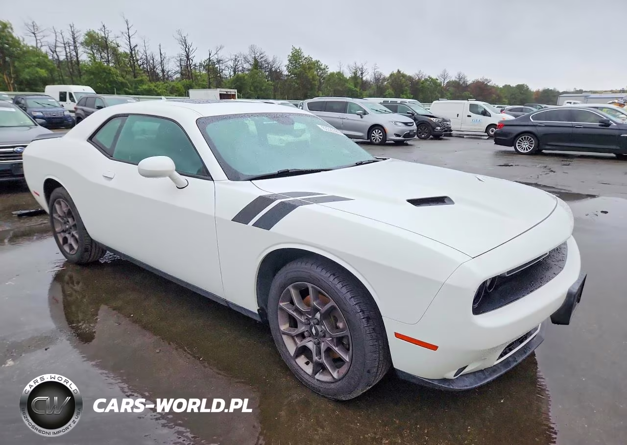 2018 Dodge Challenger Gt VIN:2C3CDZGG9JH322873 - 4