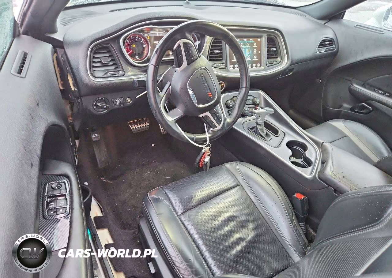 2018 Dodge Challenger Gt VIN:2C3CDZGG9JH322873 - 8