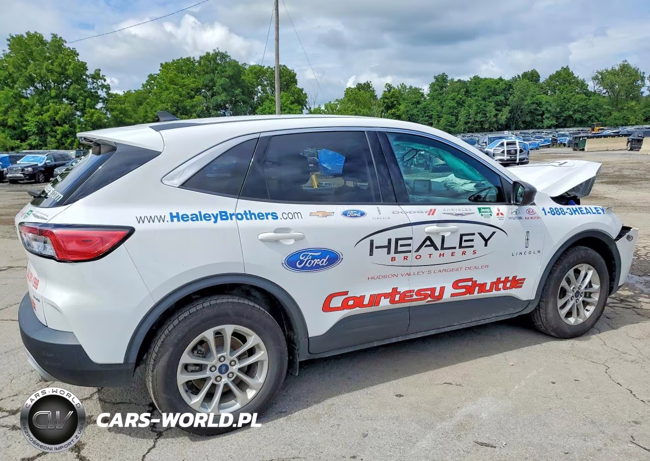 2022 Ford Escape Se VIN:1FMCU9G65NUB10585 - 3