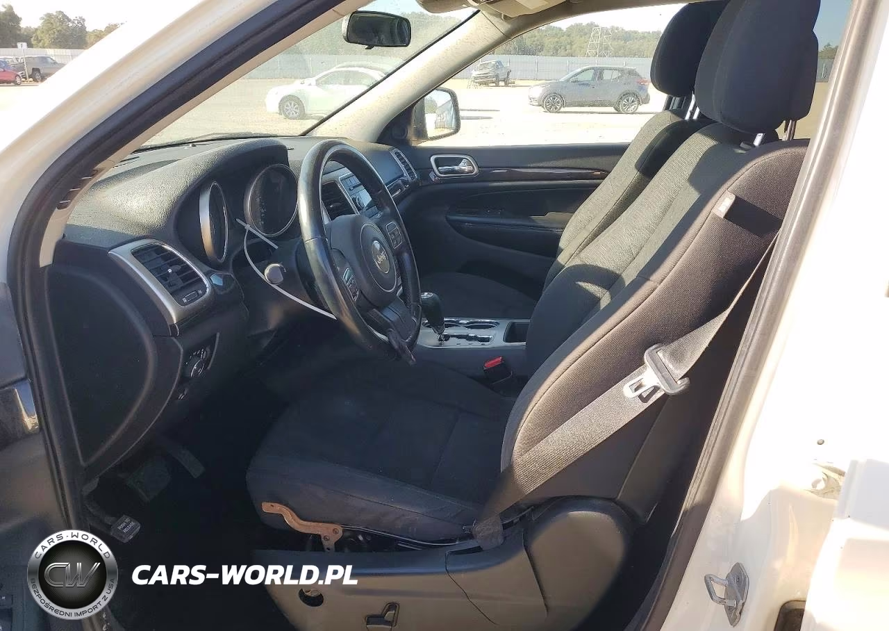 2011 Jeep Grand Cherokee Laredo VIN:1J4RR4GG2BC503032 - 7