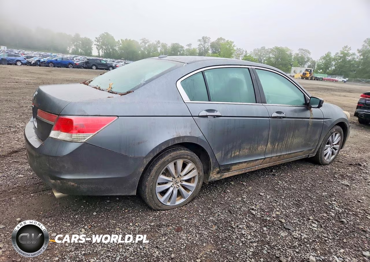 2011 Honda Accord Exl VIN:1HGCP2F8XBA076518 - 3