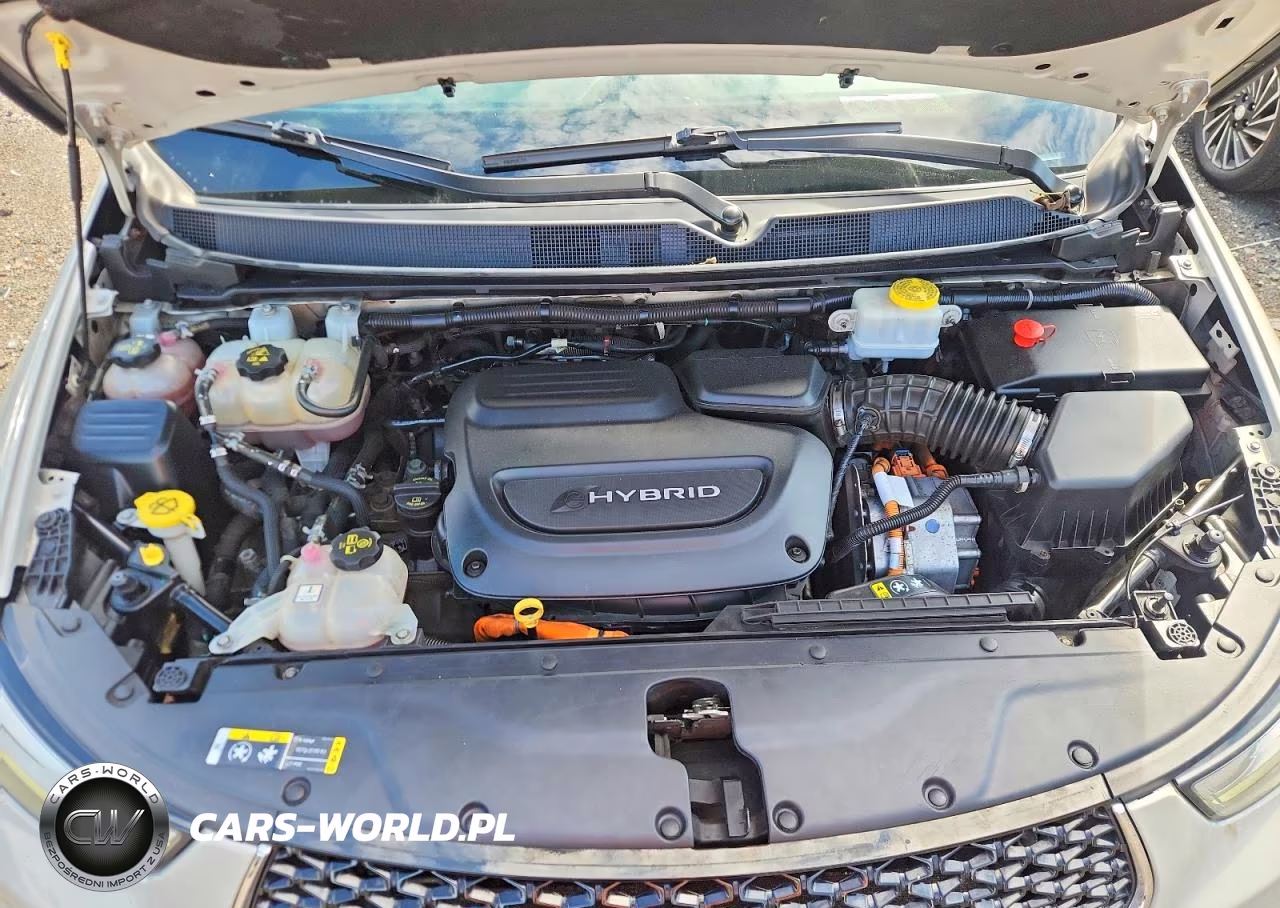2021 Chrysler Pacifica Hybrid Touring L VIN:2C4RC1L74MR581060 - 12