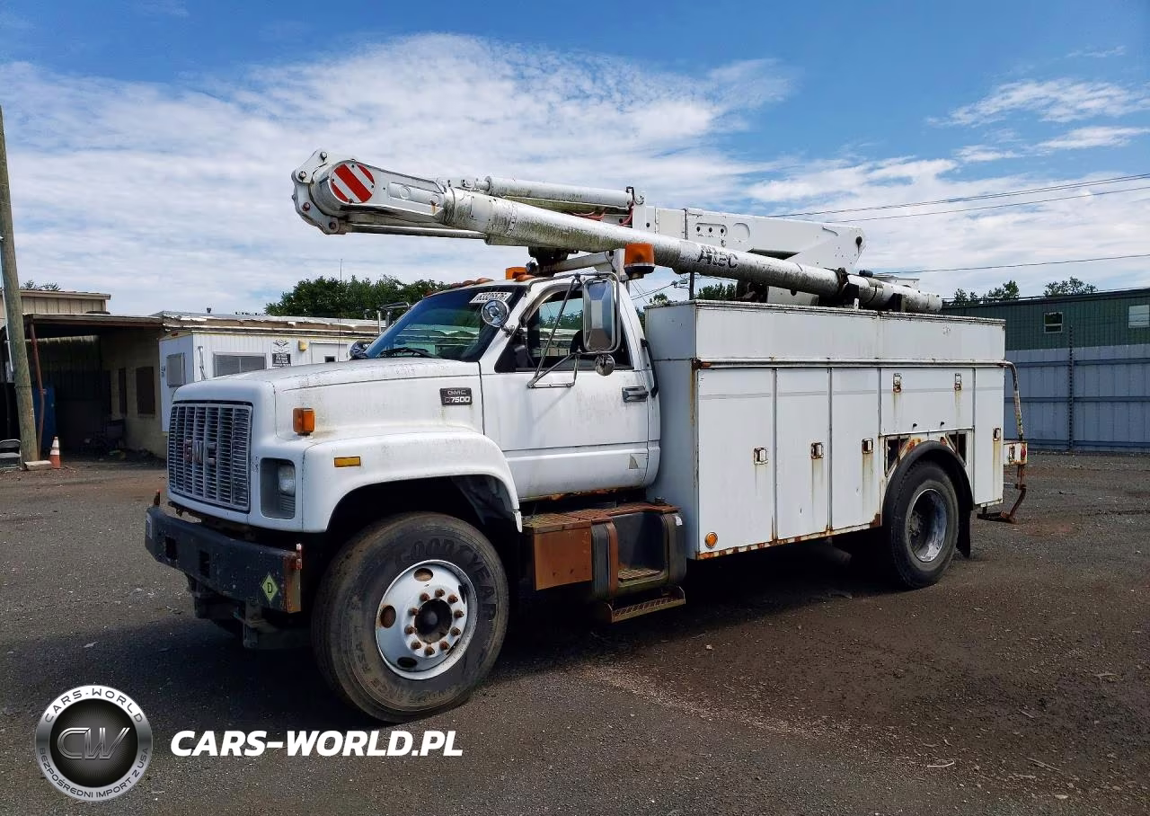 2002 GMC C7 Bucket Truck – zdjęcie 1 z 12