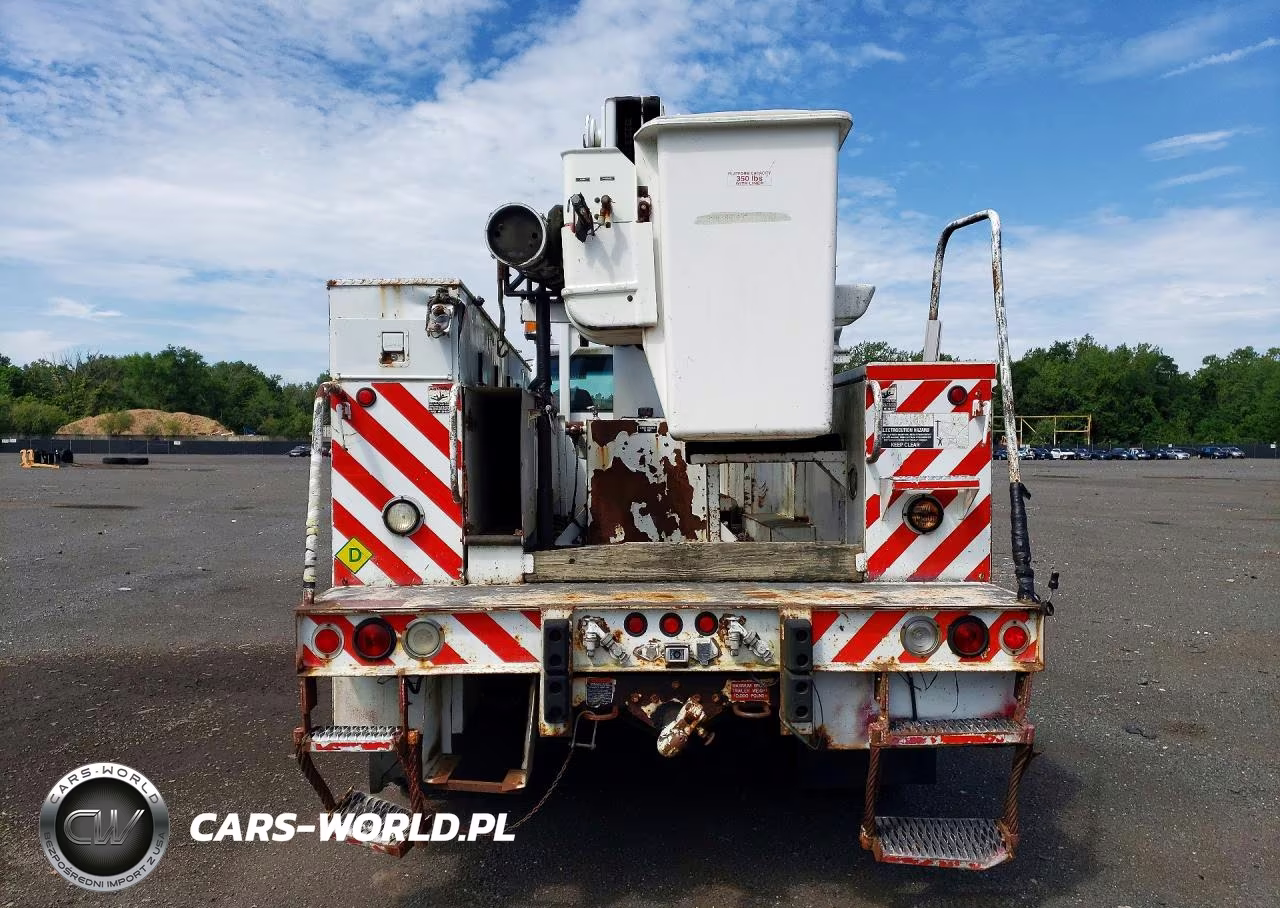 2002 GMC C7 Bucket Truck VIN:1GDM7H1C72J516305 - 6