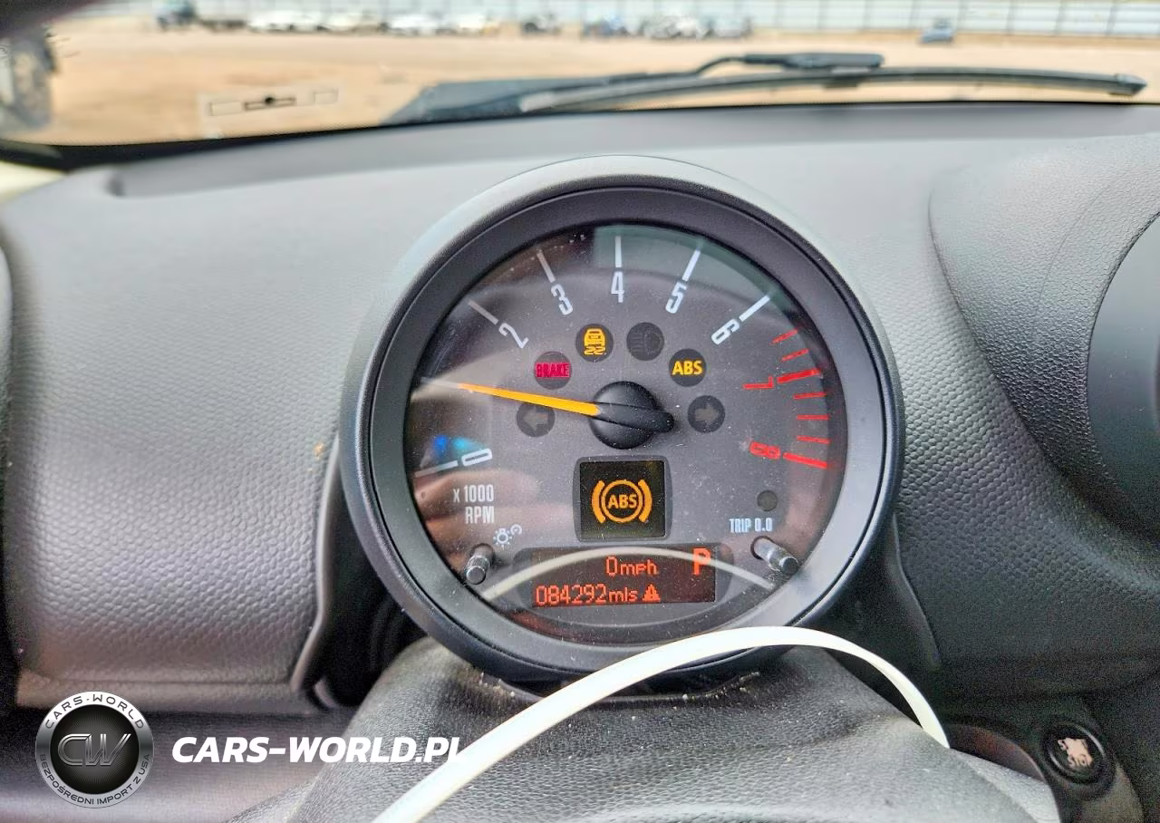 2015 Mini Cooper Countryman VIN:WMWZB3C5XFWR44708 - 9