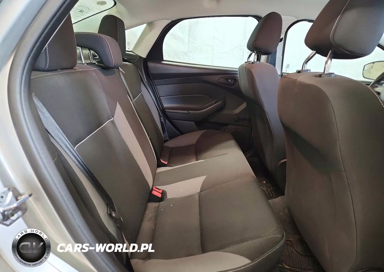 2013 Ford Focus S VIN:1FADP3E26DL350638 - 10