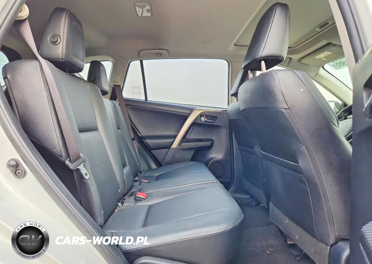 2015 Toyota Rav4 Limited VIN:JTMDFREV4FD127327 - 11
