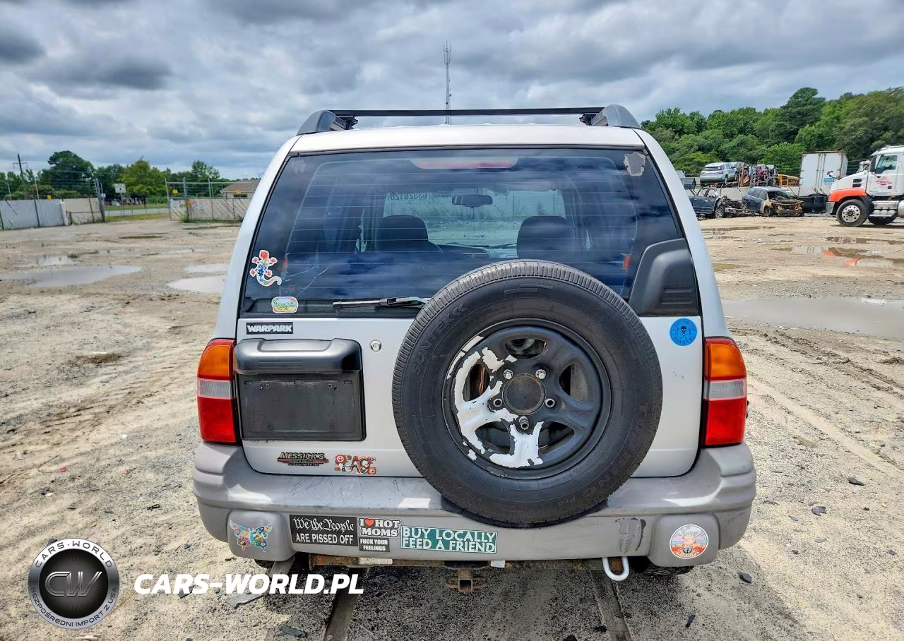 2000 Chevrolet Tracker VIN:2CNBJ13C4Y6942309 - 6