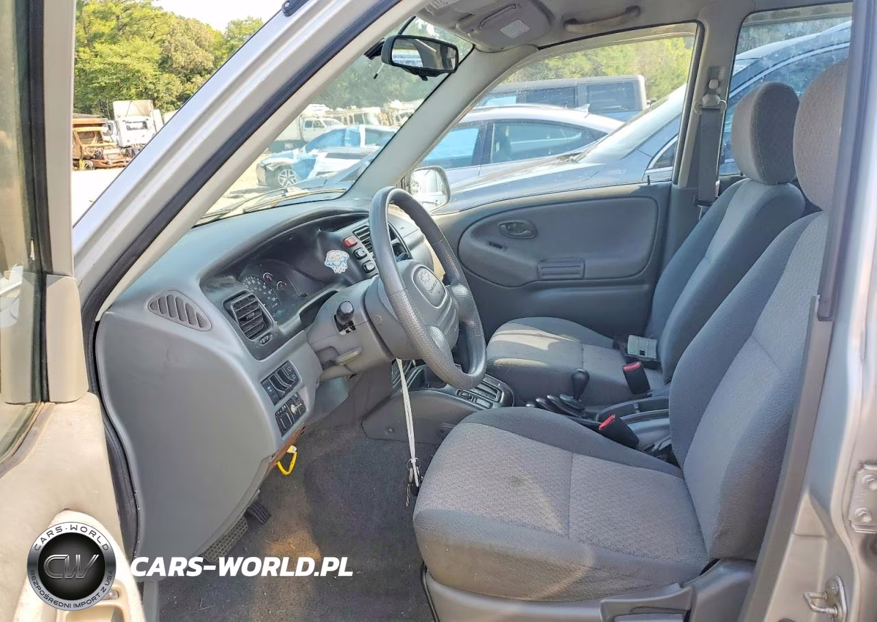 2000 Chevrolet Tracker VIN:2CNBJ13C4Y6942309 - 7