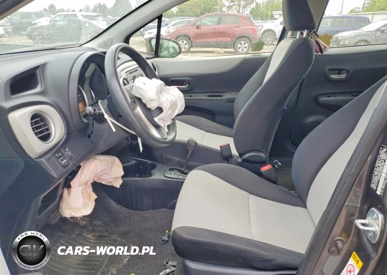 2014 Toyota Yaris 5-Door Le VIN:JTDKTUD37ED583095 - 7