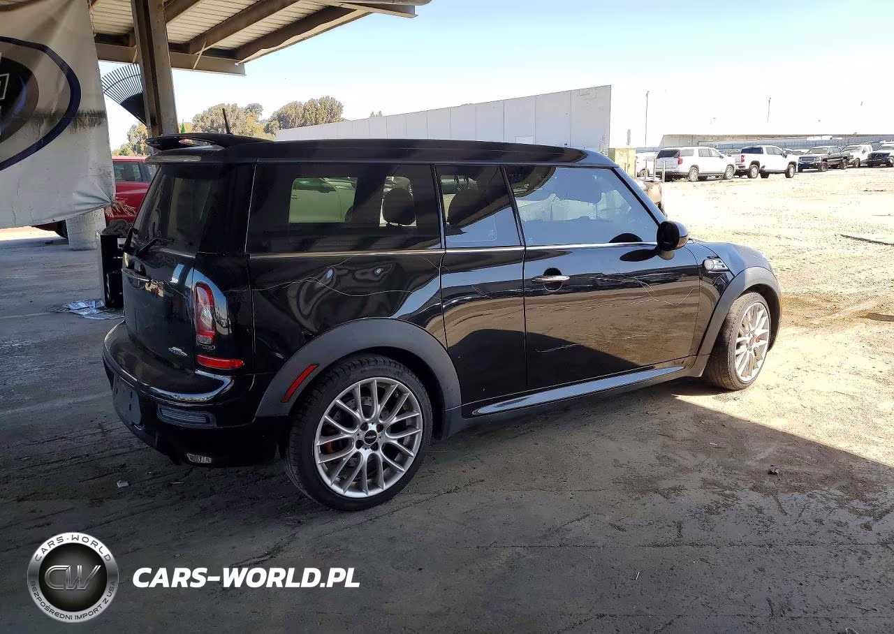 2010 Mini Cooper Clubman Jcw VIN:WMWMM9C50ATL04315 - 3