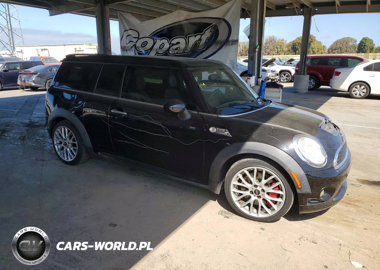 2010 Mini Cooper Clubman Jcw VIN:WMWMM9C50ATL04315 - 4