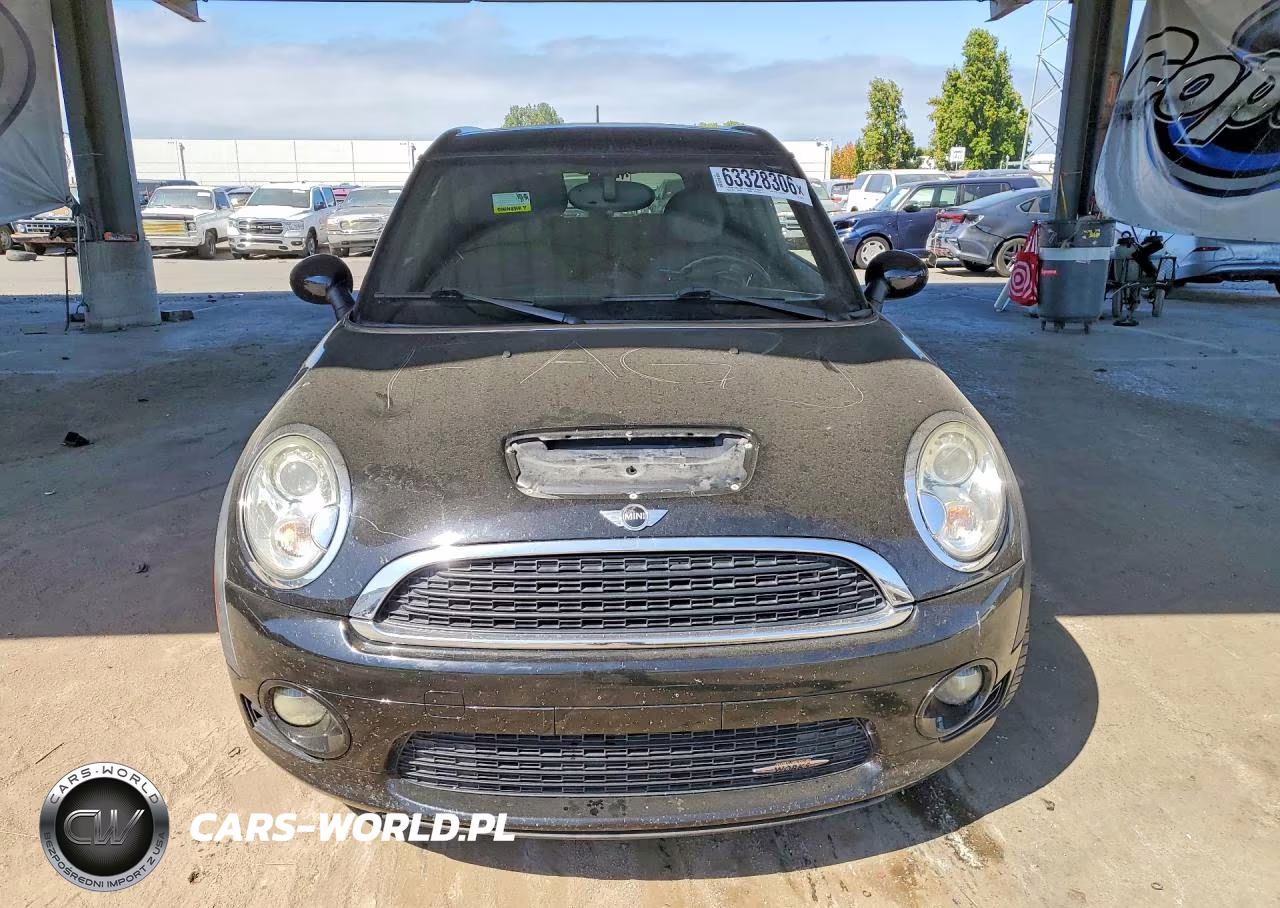 2010 Mini Cooper Clubman Jcw VIN:WMWMM9C50ATL04315 - 5