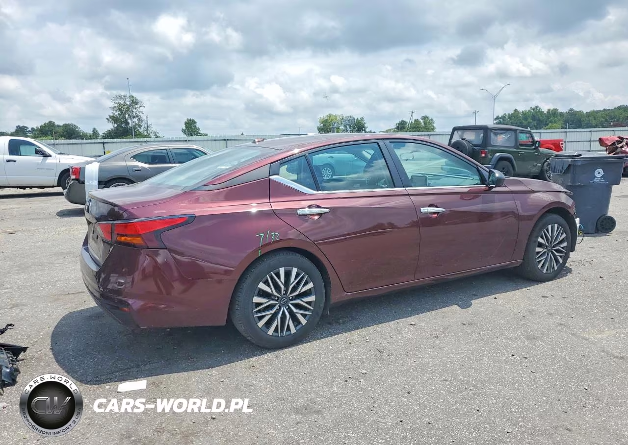 2025 Nissan Altima Sv VIN:1N4BL4DV3SN358640 - 3