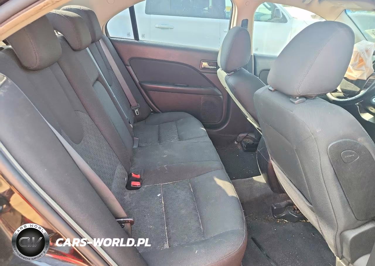2010 Ford Fusion Se VIN:3FAHP0HA4AR133170 - 10