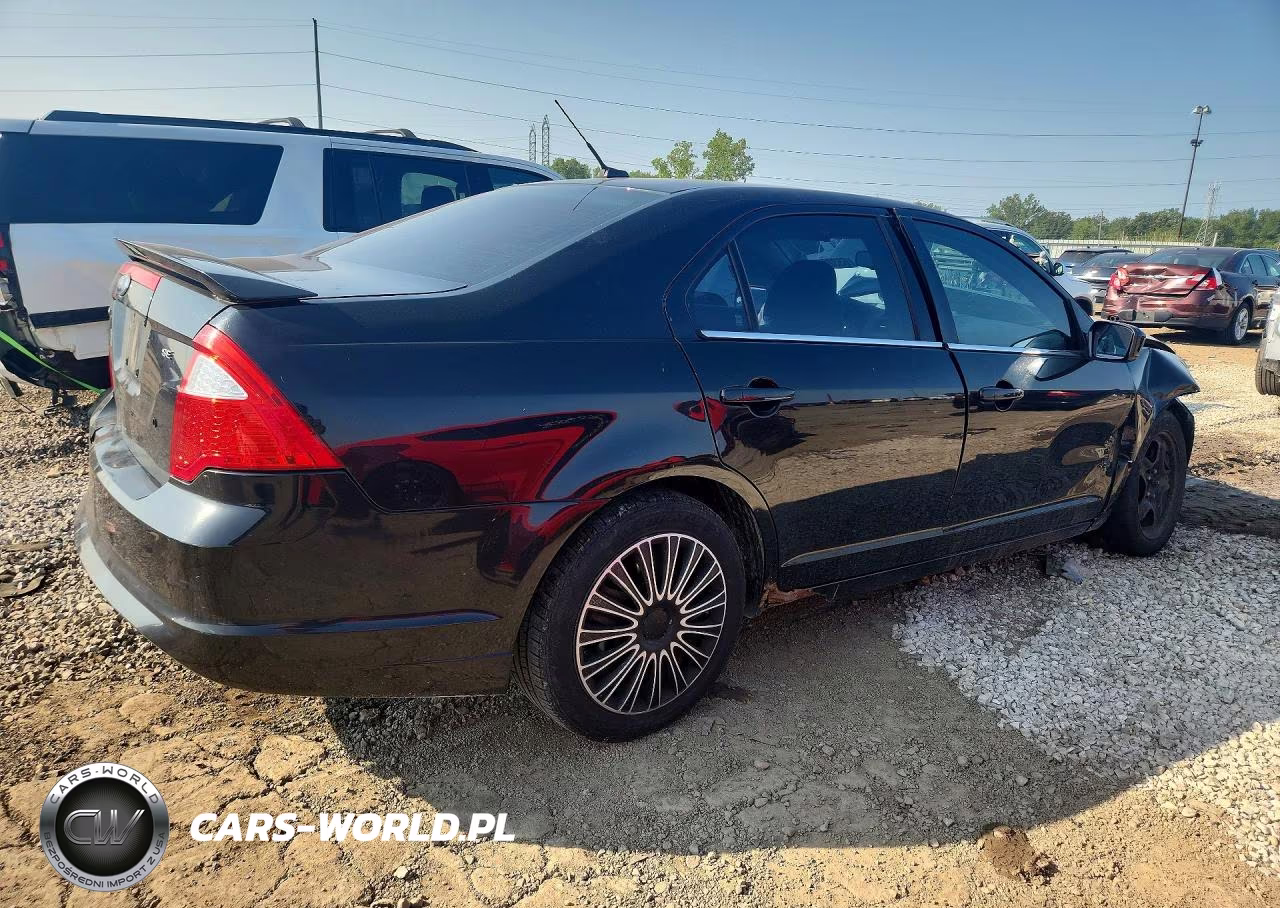 2010 Ford Fusion Se VIN:3FAHP0HA4AR133170 - 3