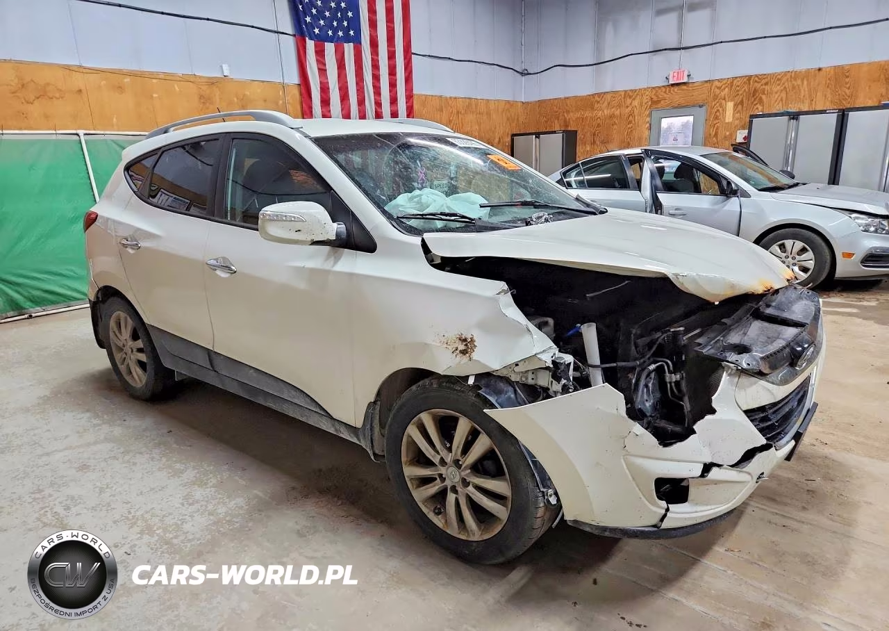 2012 Hyundai Tucson Limited VIN:KM8JU3AC9CU336967 - 4