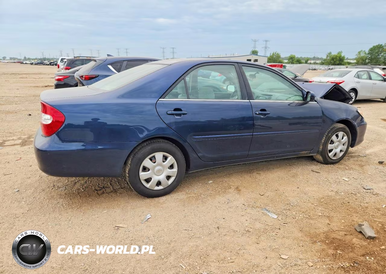 2004 Toyota Camry Le VIN:4T1BE32K04U320312 - 3