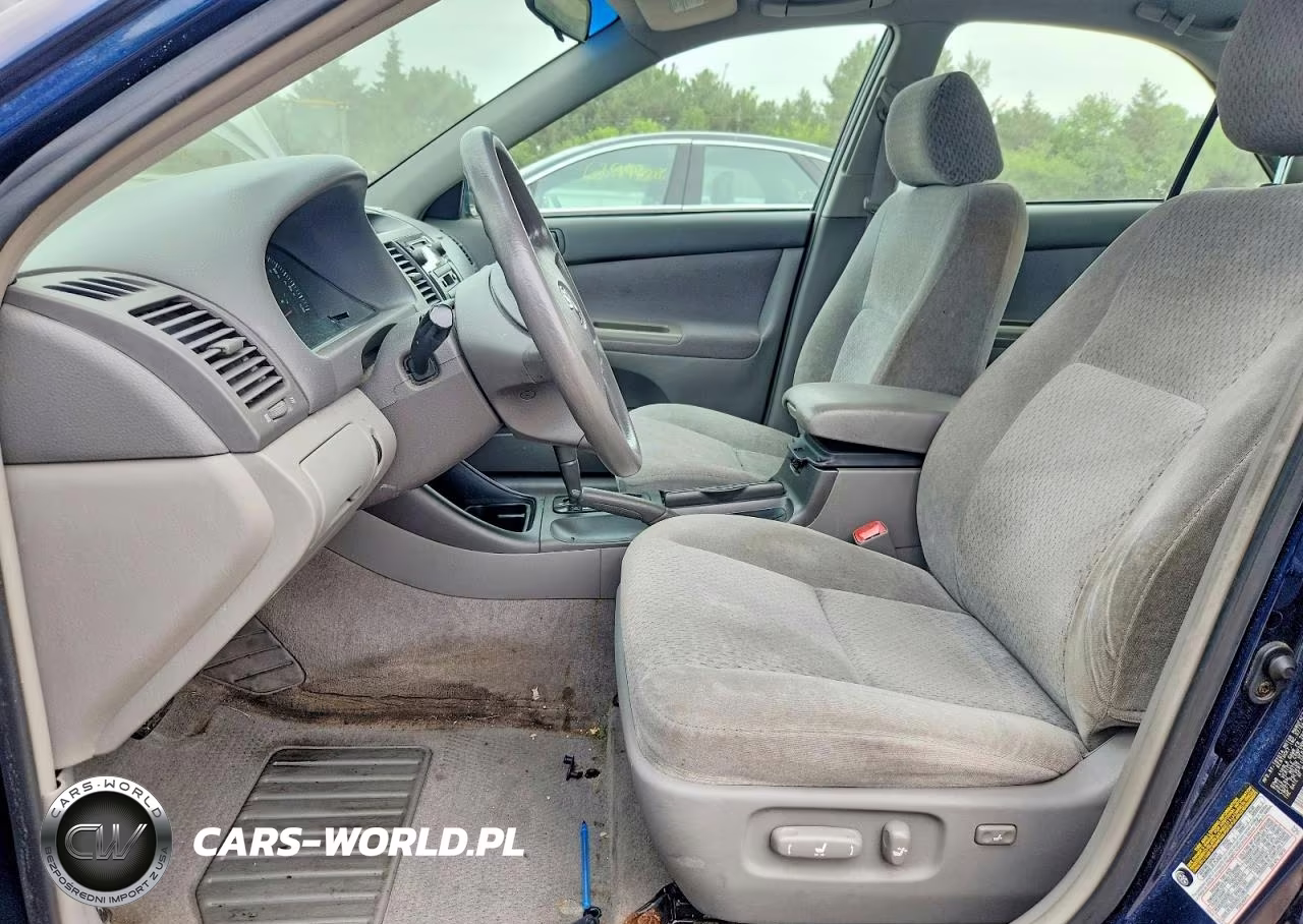 2004 Toyota Camry Le VIN:4T1BE32K04U320312 - 7