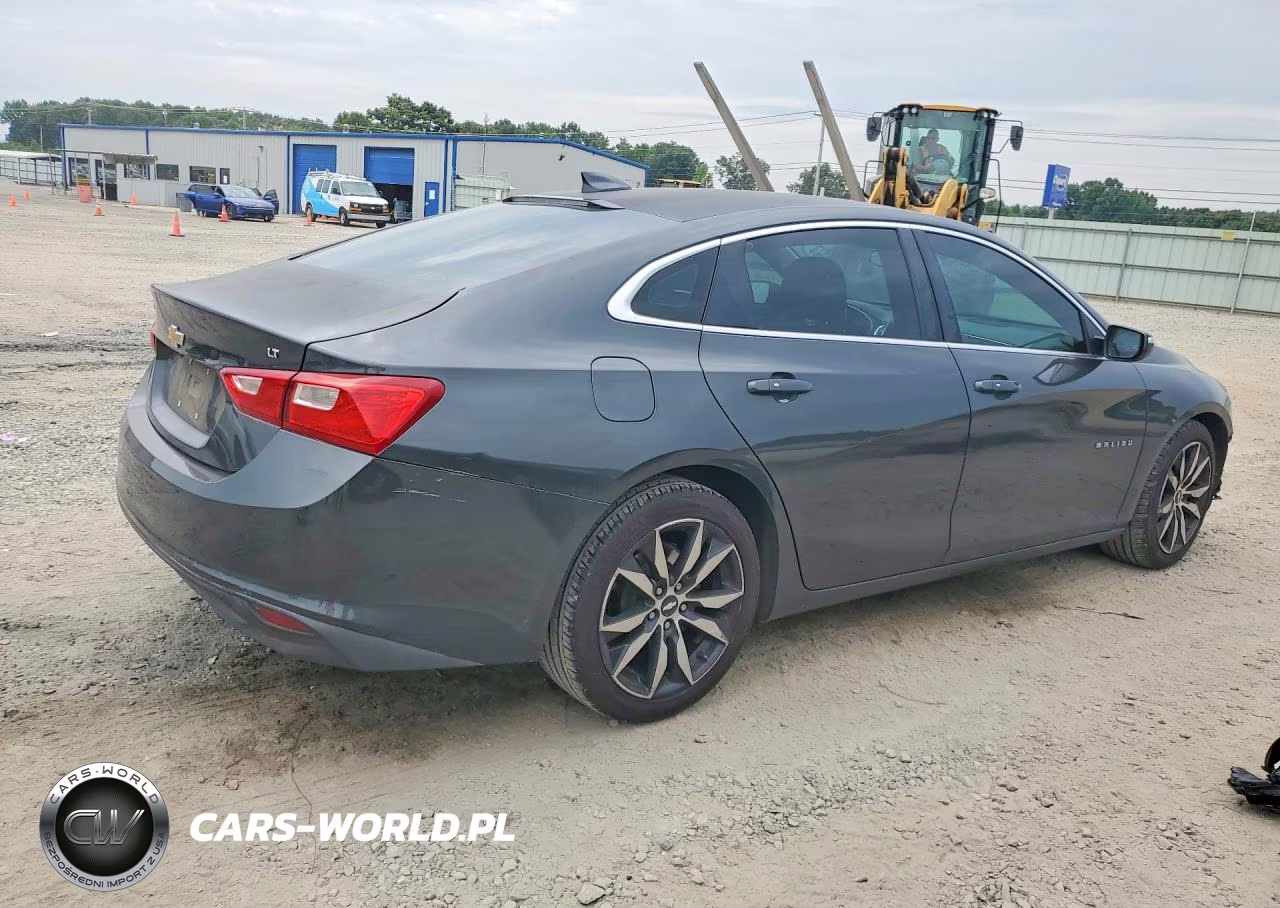 2017 Chevrolet Malibu Lt VIN:1G1ZE5STXHF262056 - 3